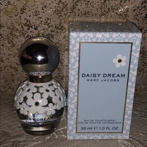 New Daisy Dream Marc Jacobs